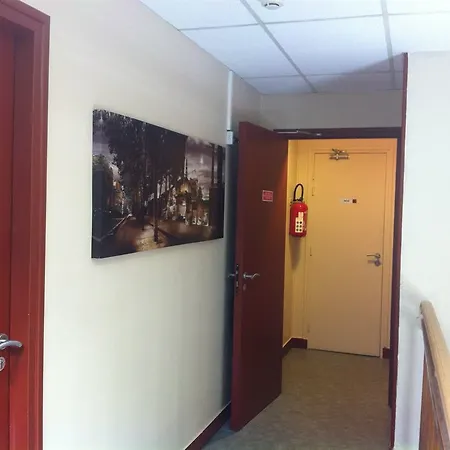 ホテル Anatole France 3*