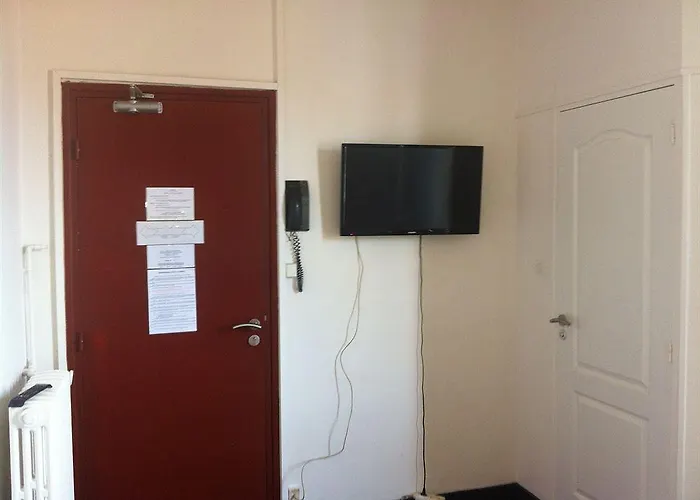 Anatole France Hotel