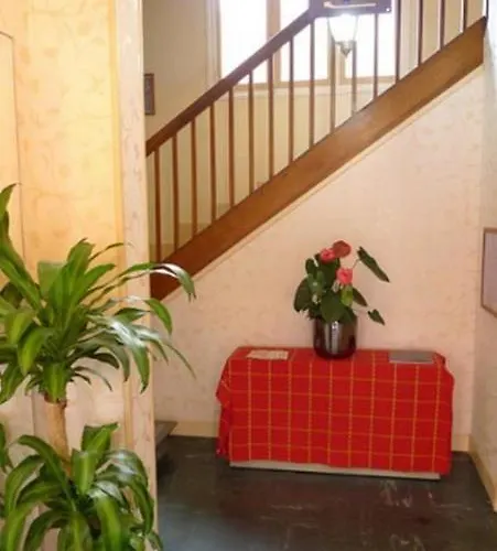 Hotel Anatole France 3*