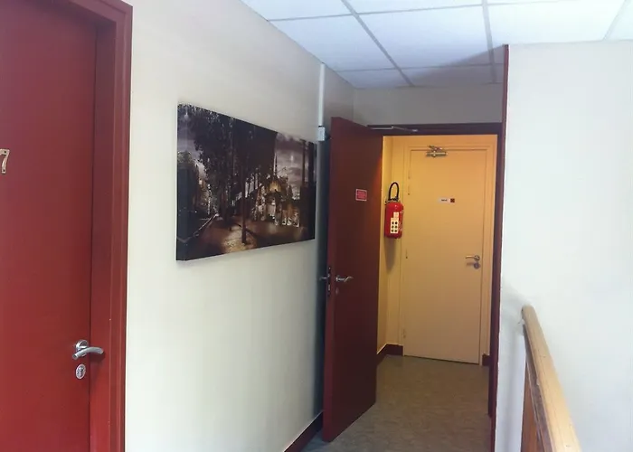 Hotel Anatole France 3*